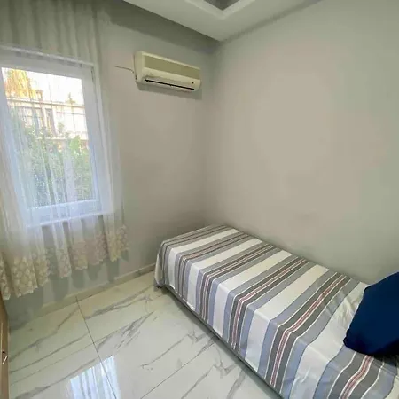 Cosy Apt. Near Heart Of شقة