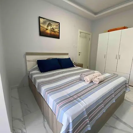 Apartmán Cosy Apt. Near Heart Of